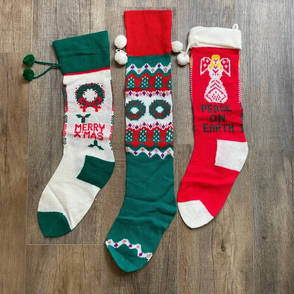 Knit Christmas Stockings Set of 3 Merry X-Mas Peace On Earth Wreath Retro